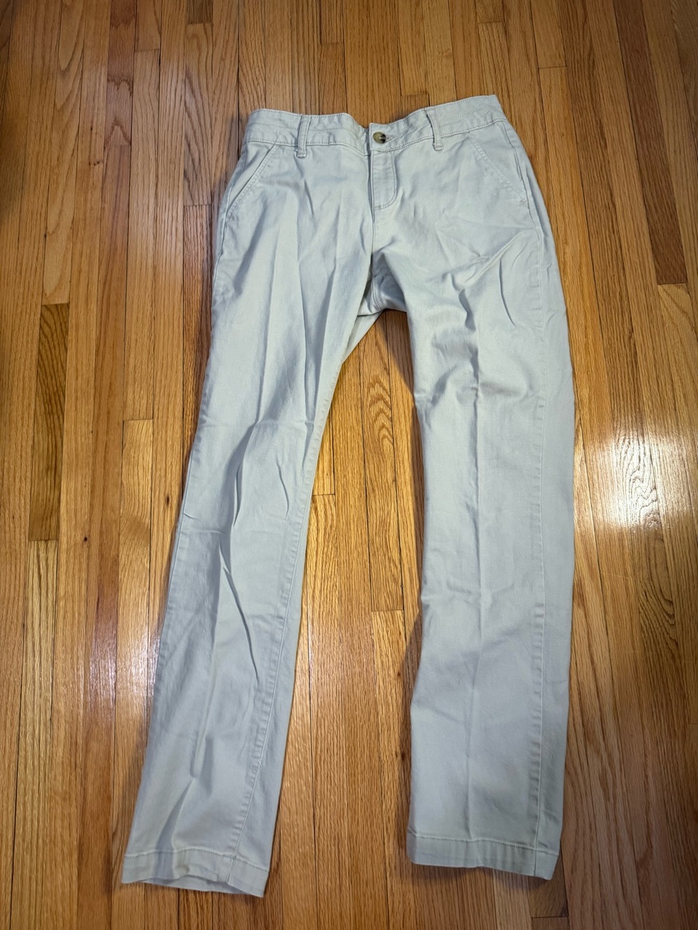 Arizona Jean Company Tan Khaki Pants | Juniors 7 Average